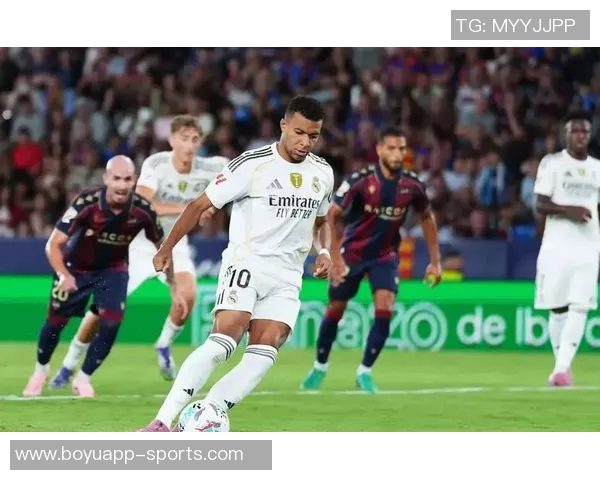 姆巴佩调侃点球小伎俩:下次要更隐蔽让对手难以察觉 姆巴佩调侃点球小伎俩:下次要更隐蔽让对手难以察觉