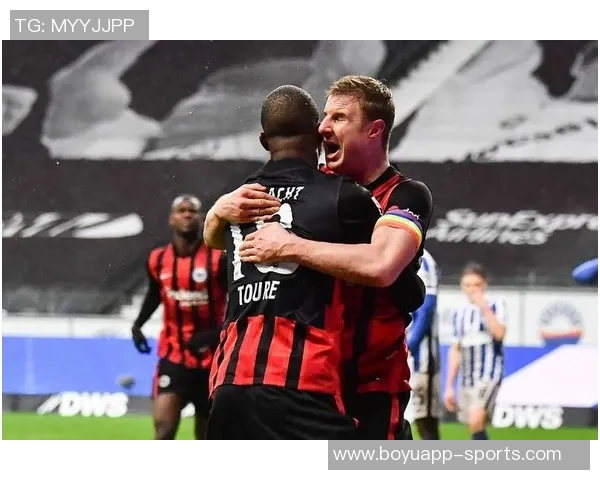 热刺即将报价桑托斯左后卫索萨并关注莱比锡边锋迪奥曼德